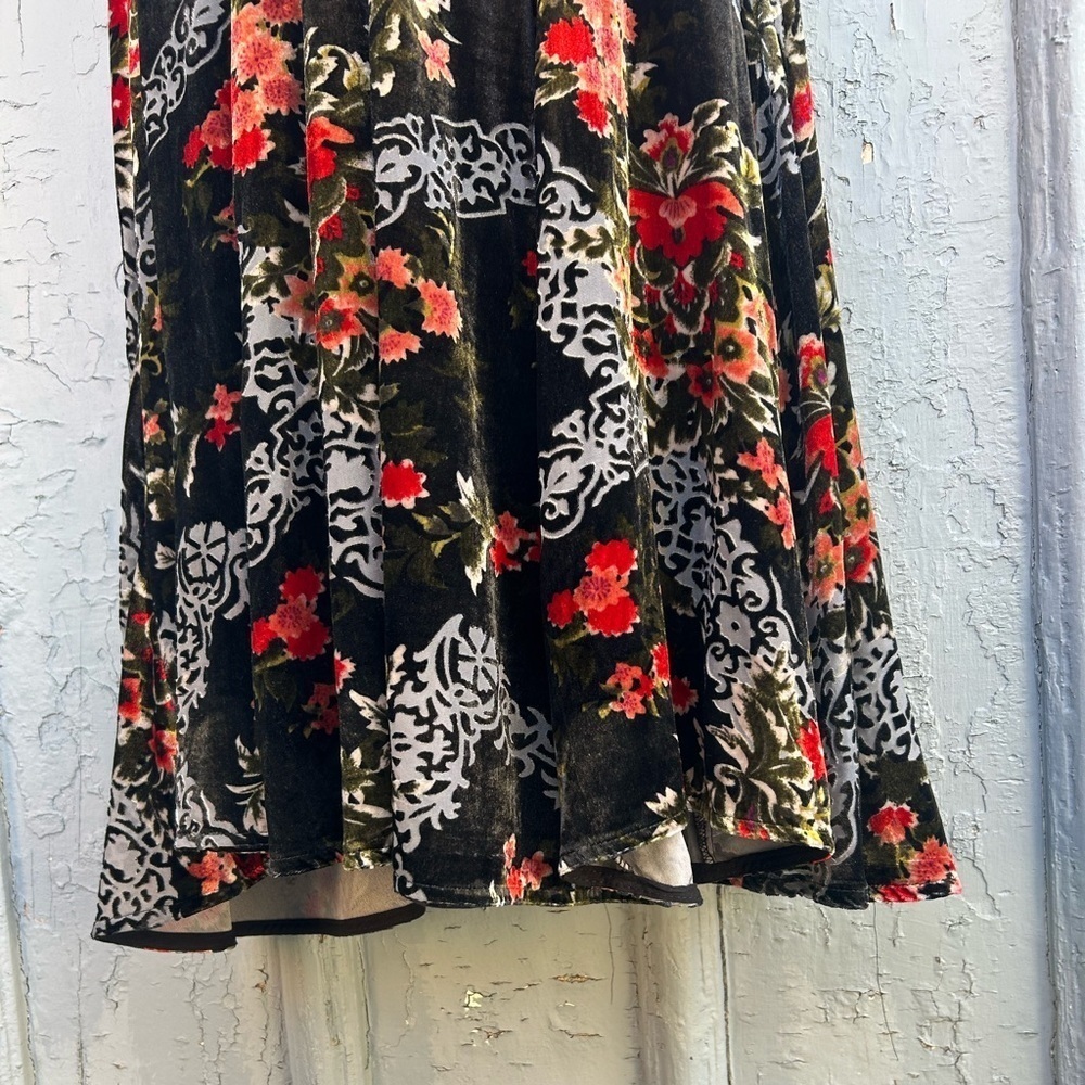 Anthropologie Eri + Ali Floral Burnout Slip Dress, size 4 - Picture 11 of 16